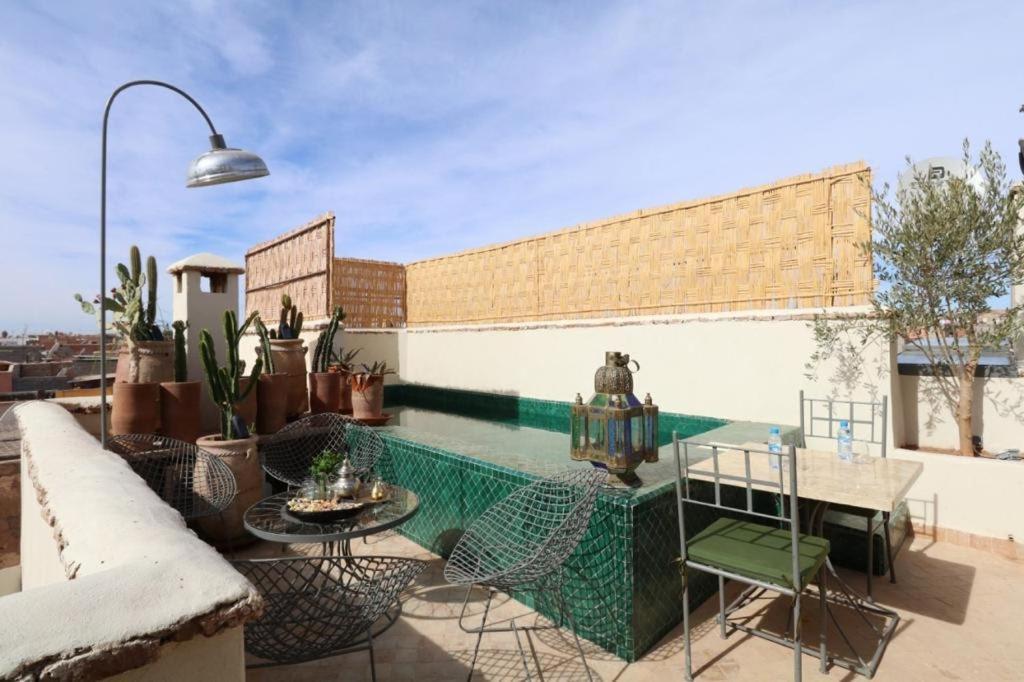 Riad 103 Medina Pool And Hammam Marrakesch Exterior foto