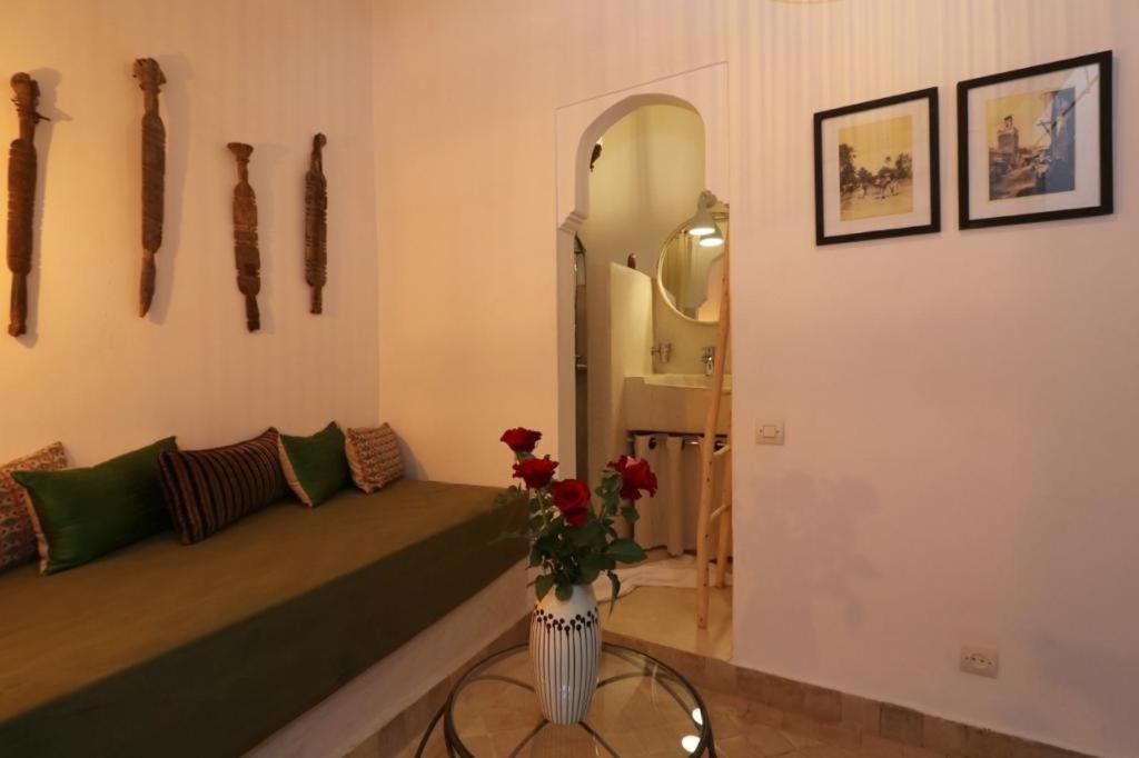 Riad 103 Medina Pool And Hammam Marrakesch Exterior foto